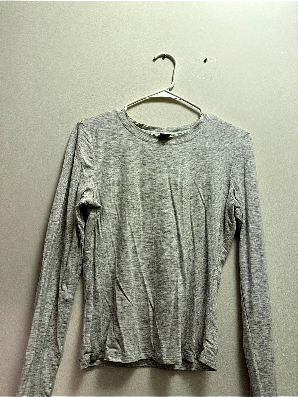 better / together Long Sleeve Tee in Gray Size Medium